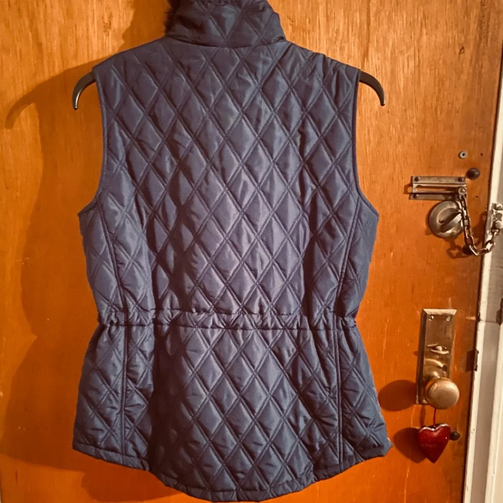 🎖HP🎖Quilted Navy Vest - Picture 3 of 10